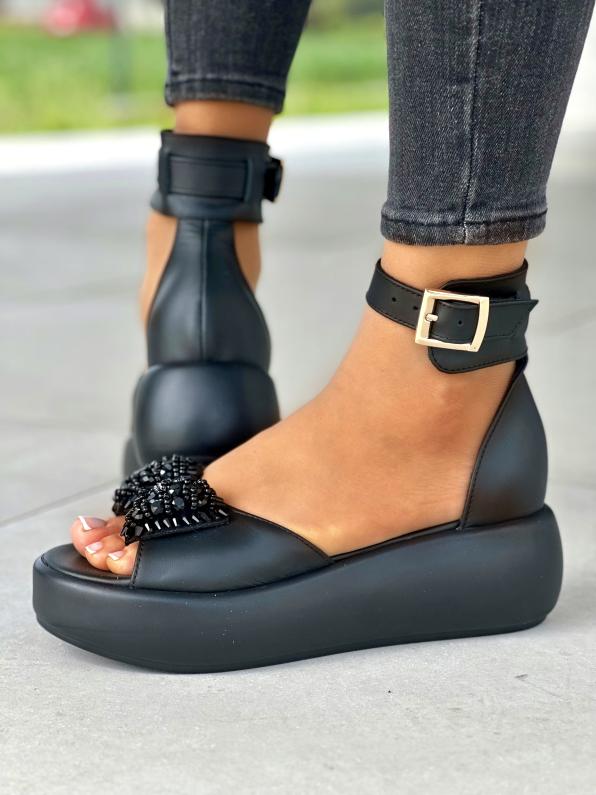 Czarne sandały damskie z ozdobną kokardą, skóra naturalna 5198/A89