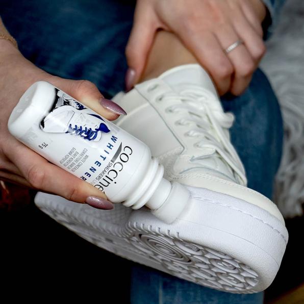  SNEAKERS WHITENER