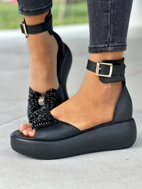 Czarne sandały damskie z ozdobną kokardą, skóra naturalna 5198/A89