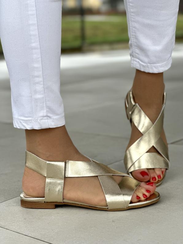 Śliczne złote sandały damskie na płaskiej podeszwie, skóra naturalna 2157/G97/001