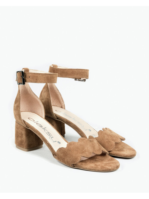 Brązowe sandały damskie skórzane