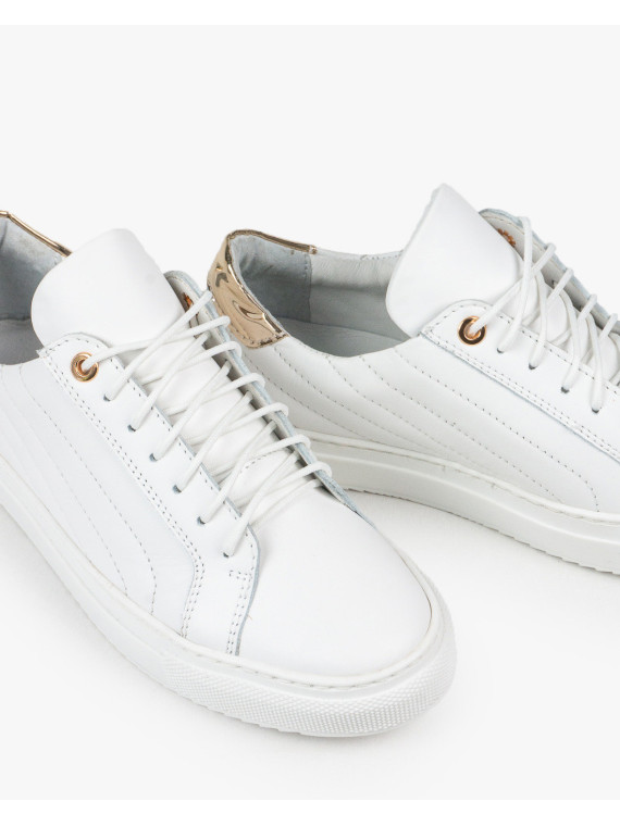 Białe trampki damskie skórzane