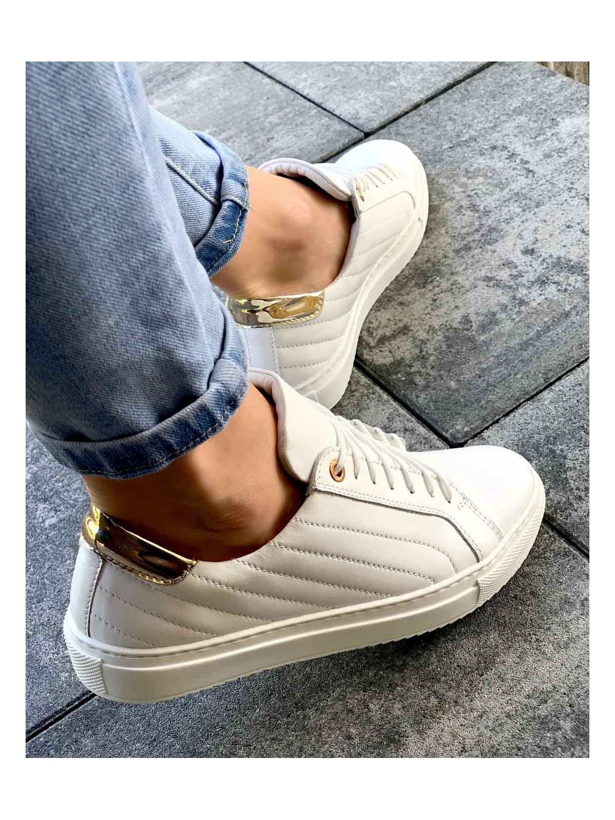 Białe trampki damskie skórzane