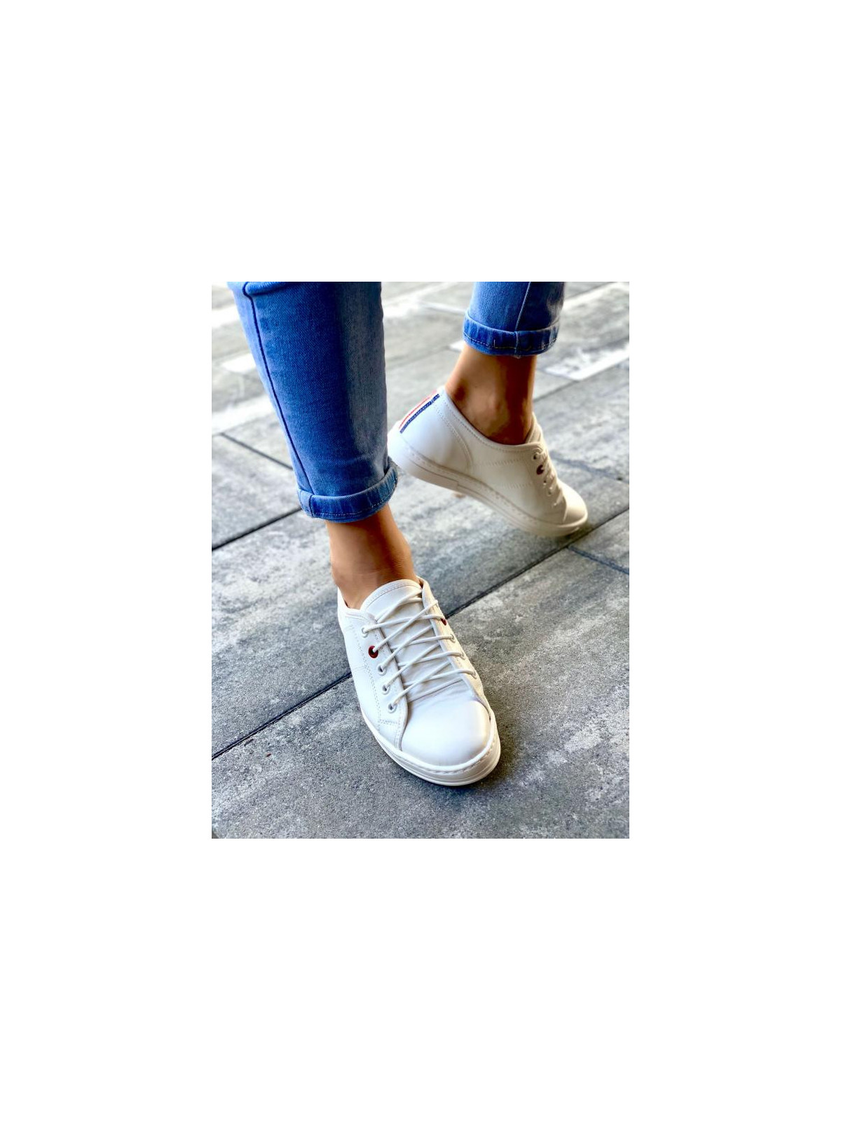 Białe trampki damskie skórzane