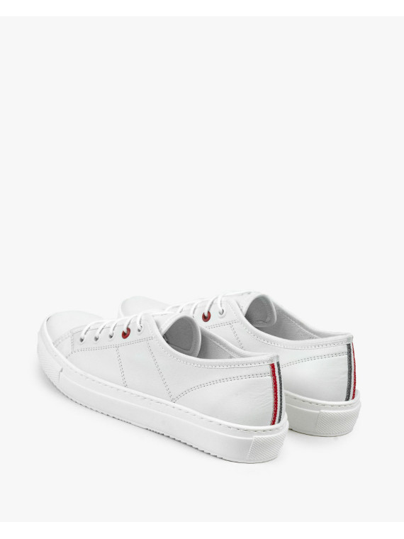 Białe trampki damskie skórzane