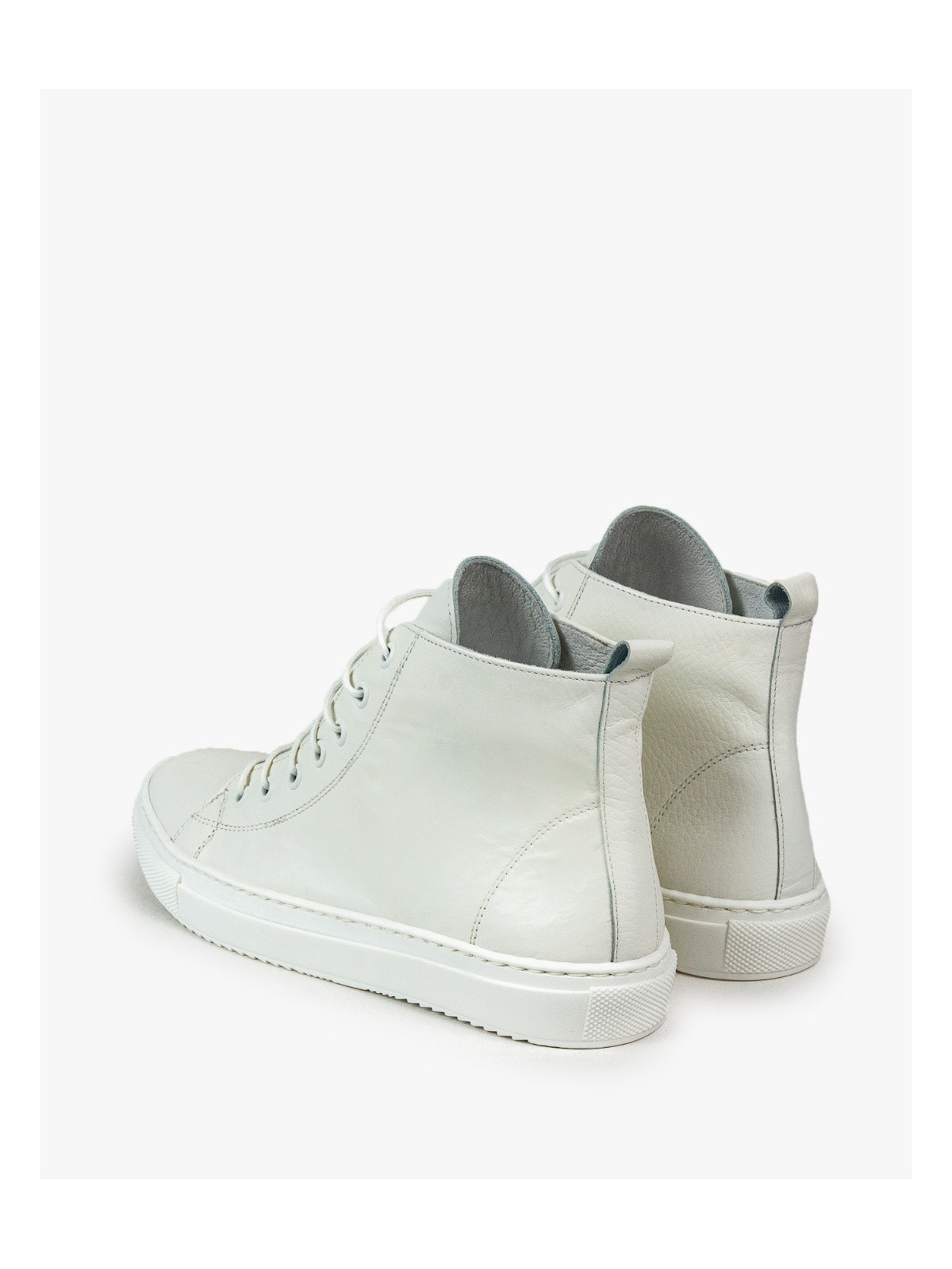 Białe trampki damskie skórzane