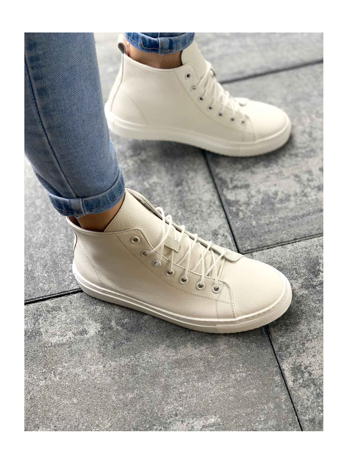 Białe trampki damskie skórzane