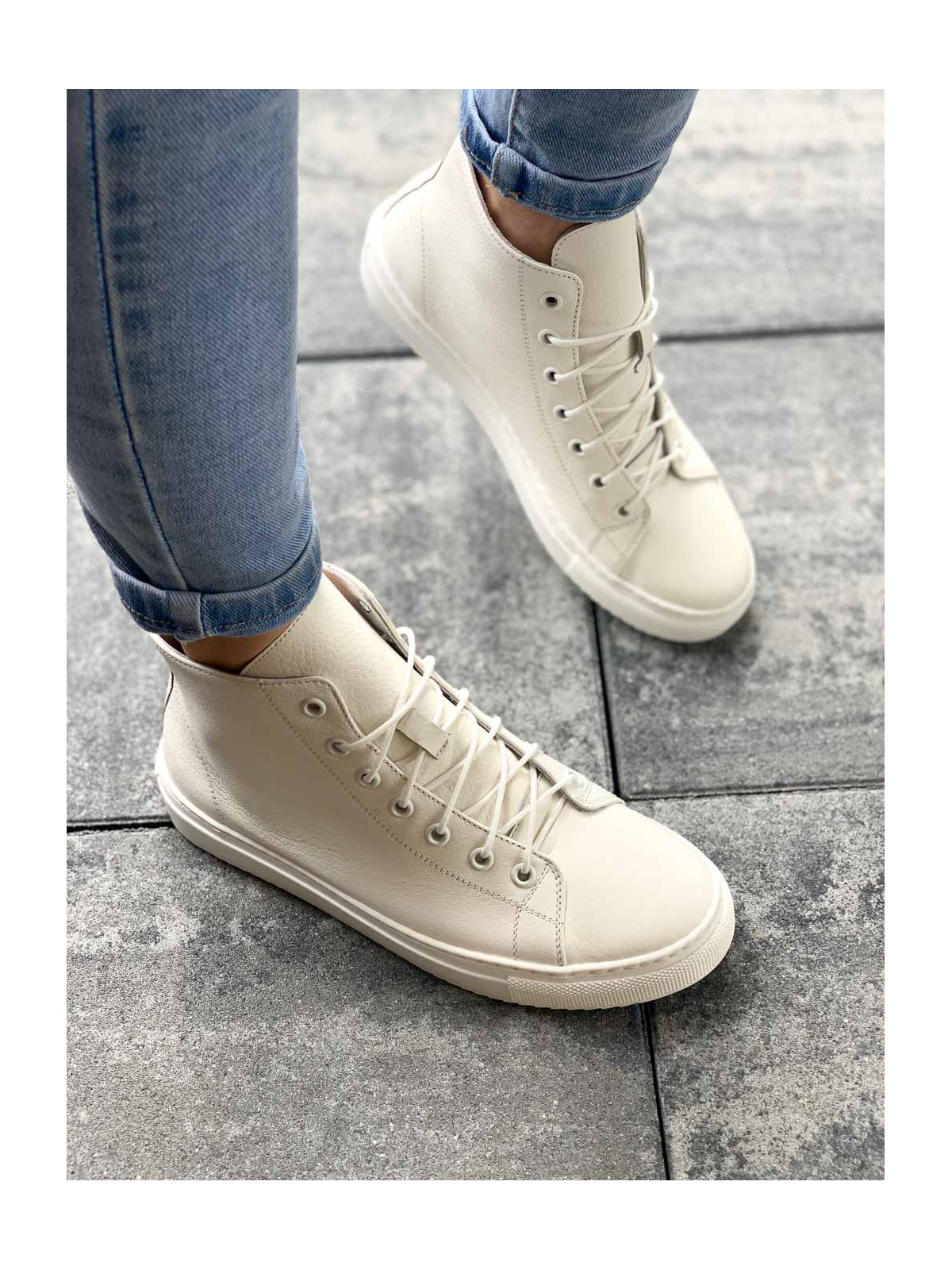 Białe trampki damskie skórzane