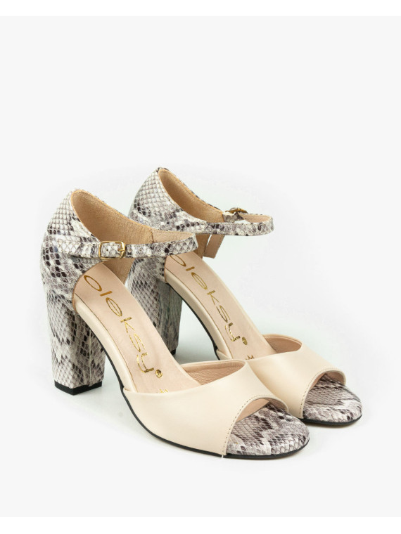 Beżowe sandały damskie skórzane