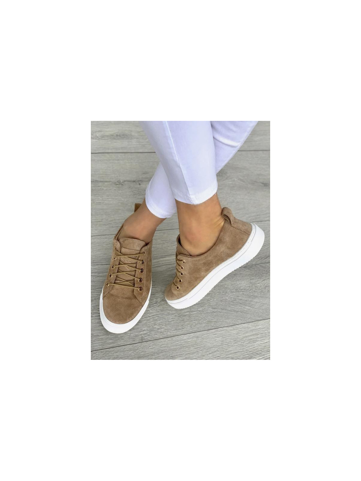 Brązowe trampki damskie skórzane