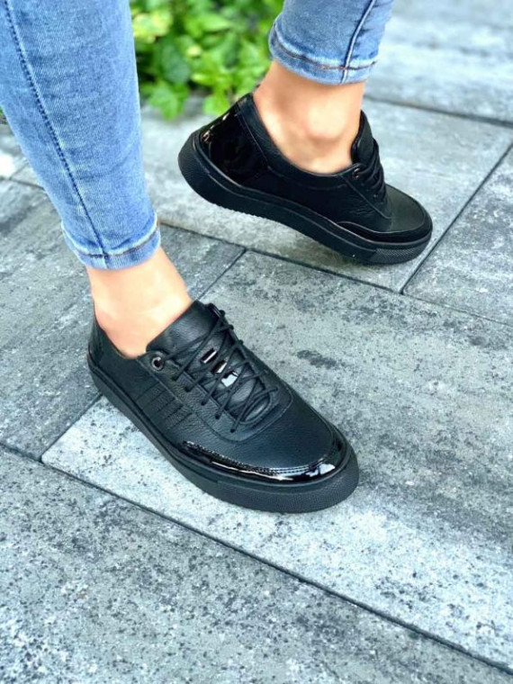 Czarne trampki damskie skórzane