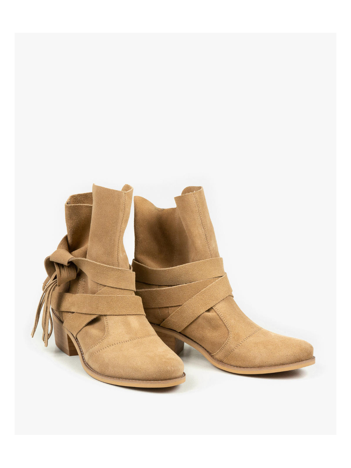 Beżowe botki damskie skórzane