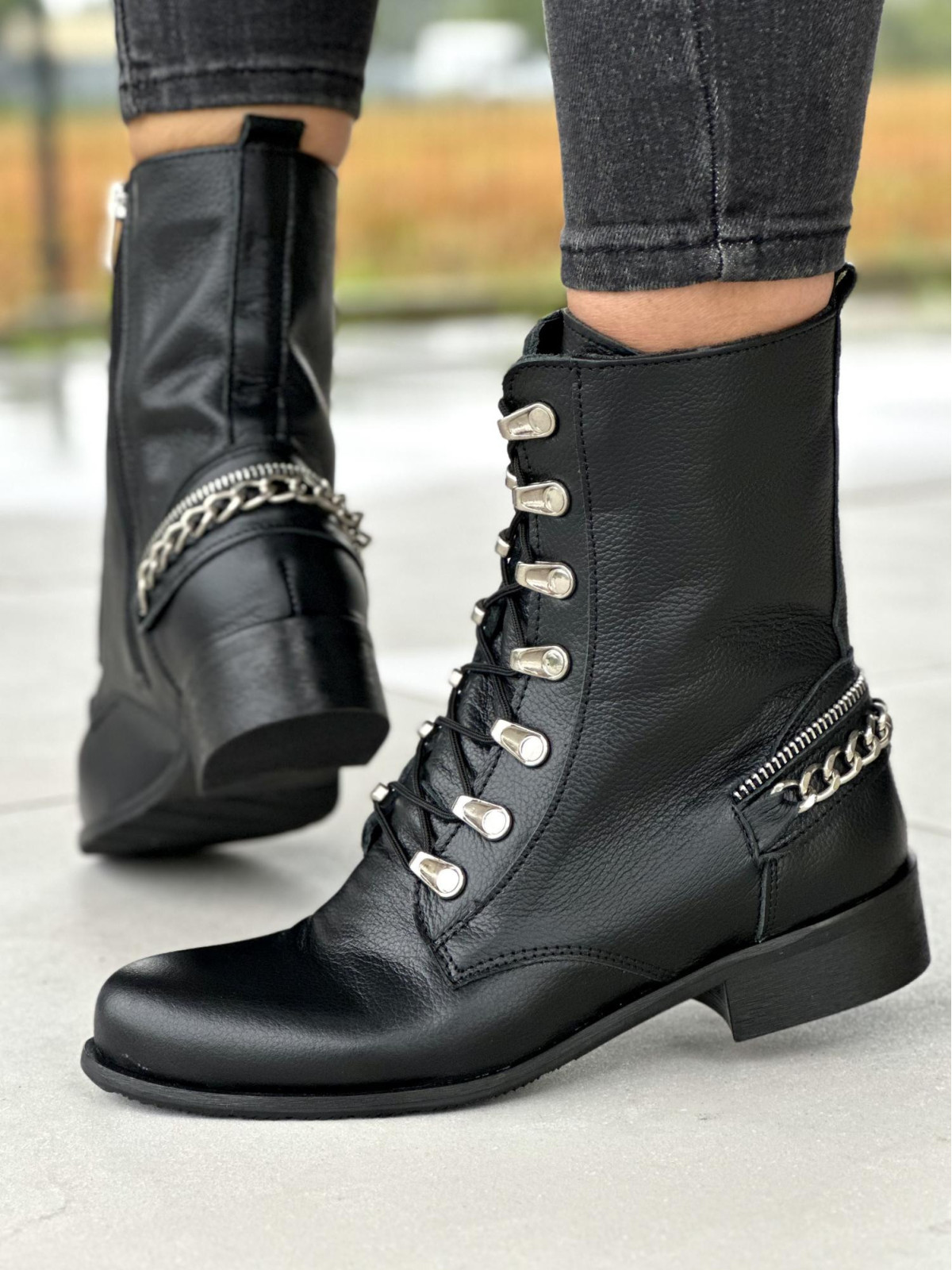 Czarne botki damskie skórzane