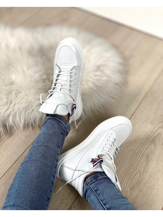 Białe trampki damskie skórzane