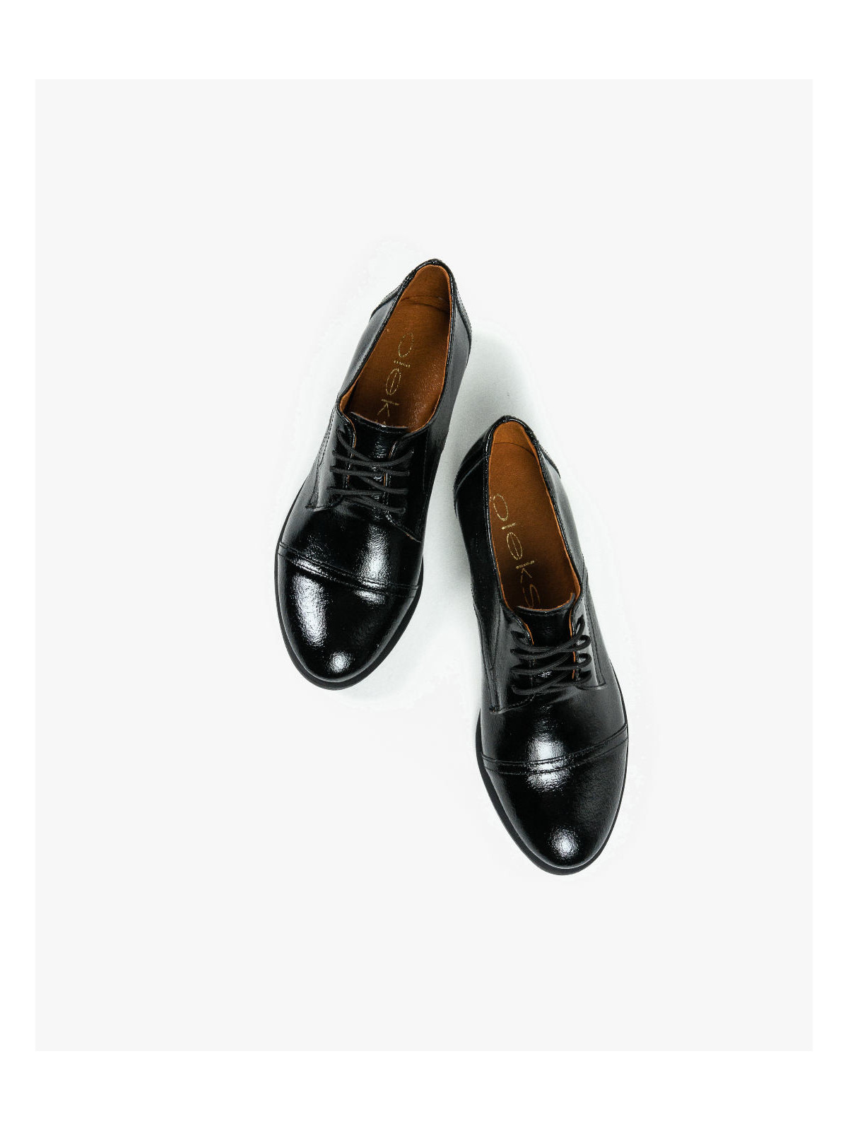 Czarne półbuty damskie skórzane