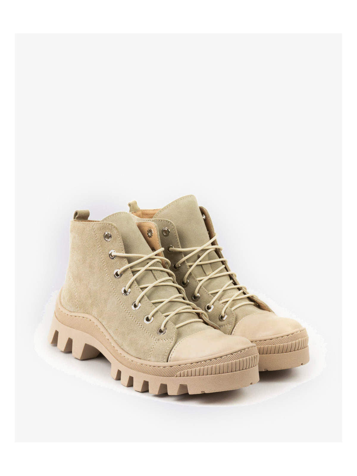 Beżowe trapery damskie skórzane