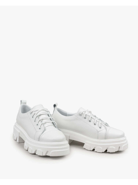 Białe trapery damskie skórzane