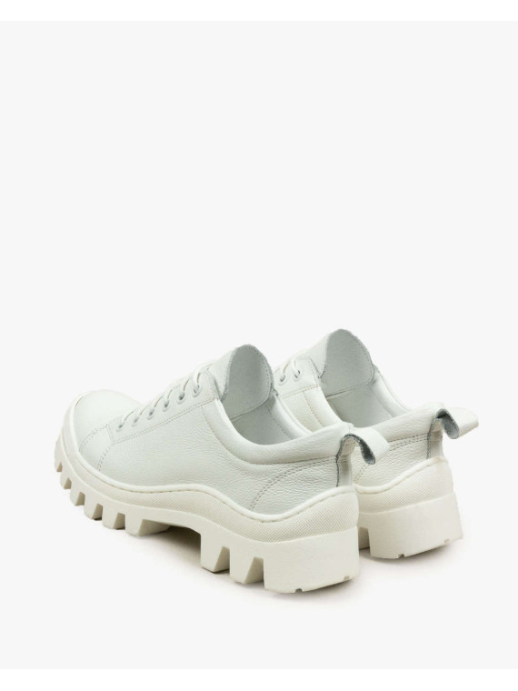 Wyjątkowe niskie białe traperki damskie, skóra naturalna