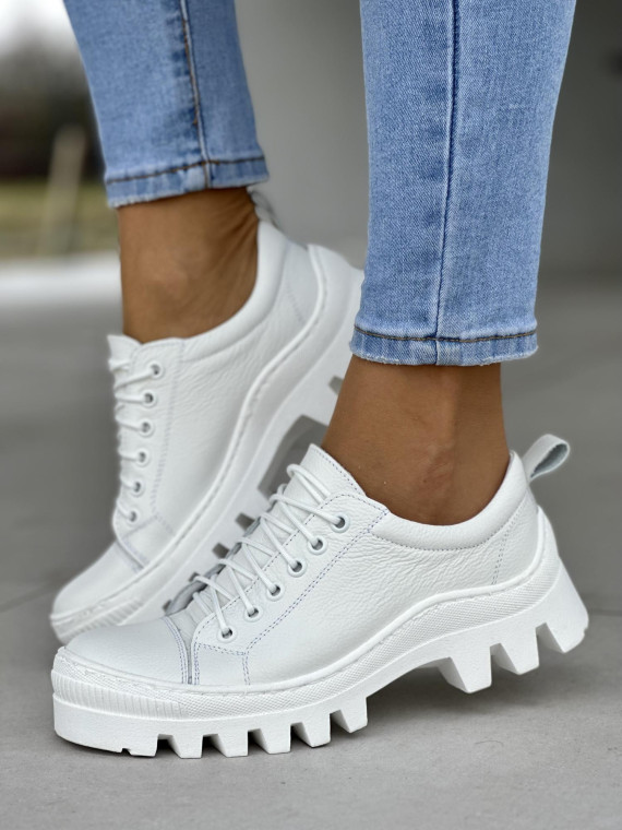 Wyjątkowe niskie białe traperki damskie, skóra naturalna