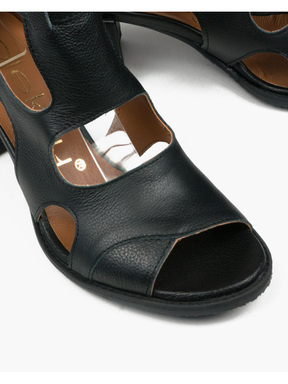 Czarne sandały damskie skórzane