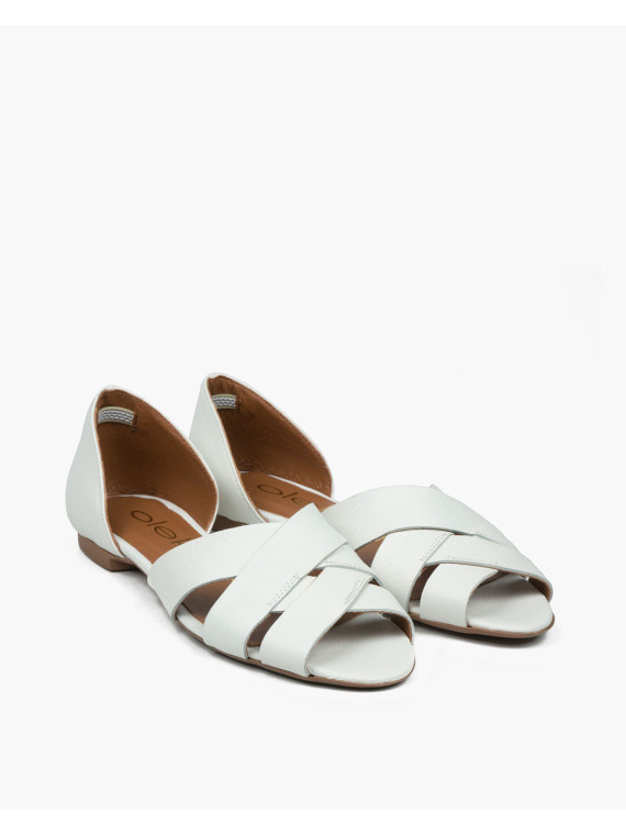 Biale-sandaly-damskie-OLEKSY-ze-skory naturalnej-polskiej-produkcji