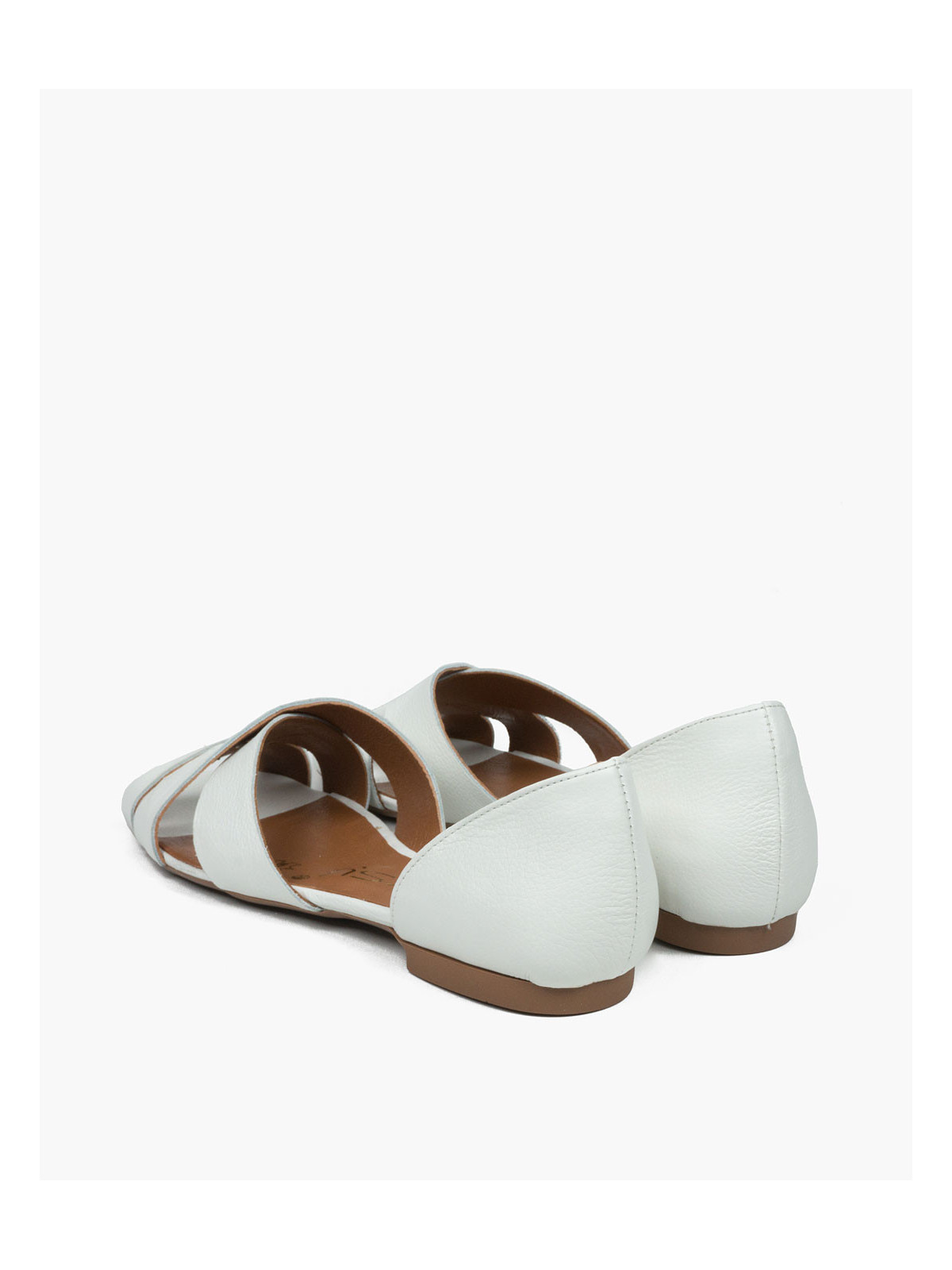 Biale-sandaly-damskie-OLEKSY-ze-skory naturalnej-polskiej-produkcji