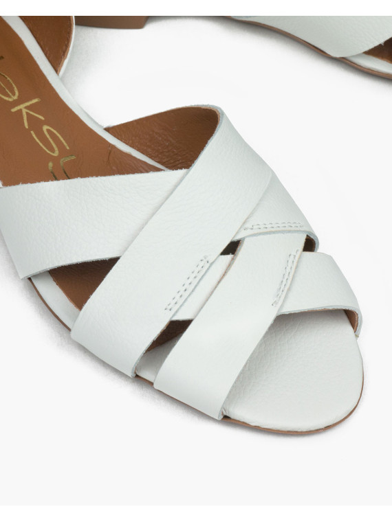 Biale-sandaly-damskie-OLEKSY-ze-skory naturalnej-polskiej-produkcji