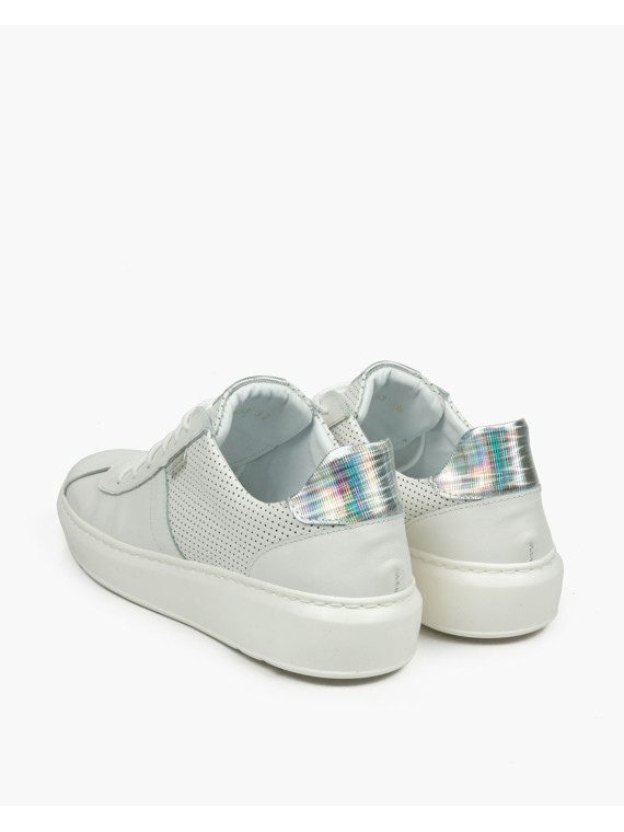 Białe adidasy damskie skórzane