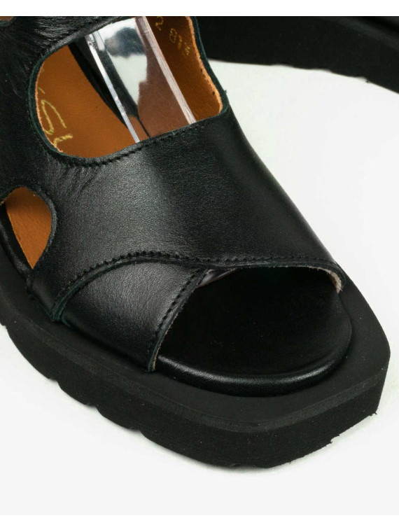 Czarne sandały damskie skórzane