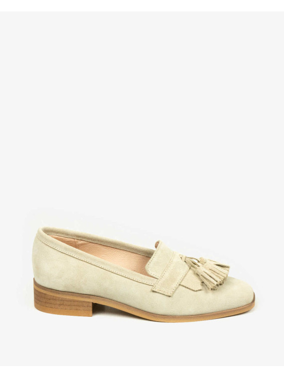 Beżowe mokasyny damskie skórzane