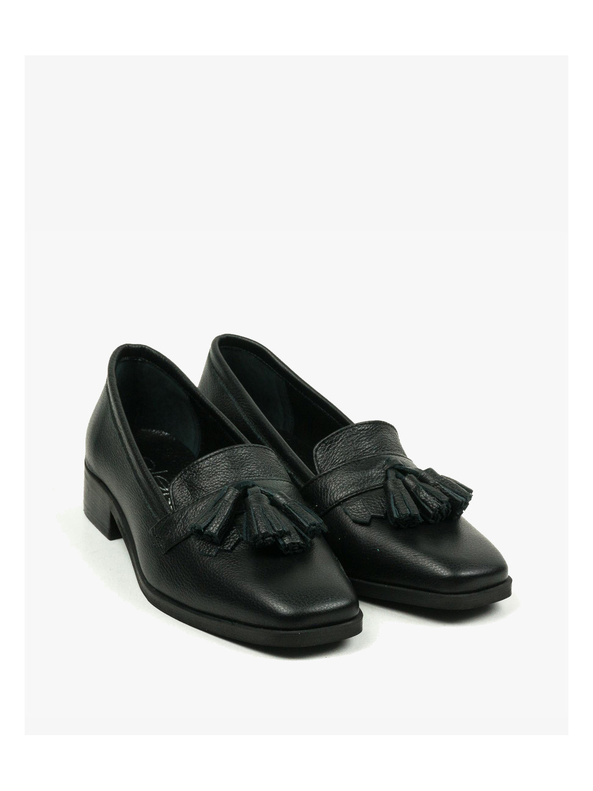 Czarne mokasyny damskie skórzane