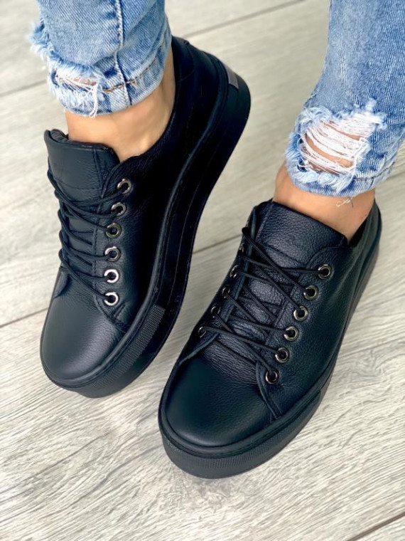 Czarne trampki damskie skórzane
