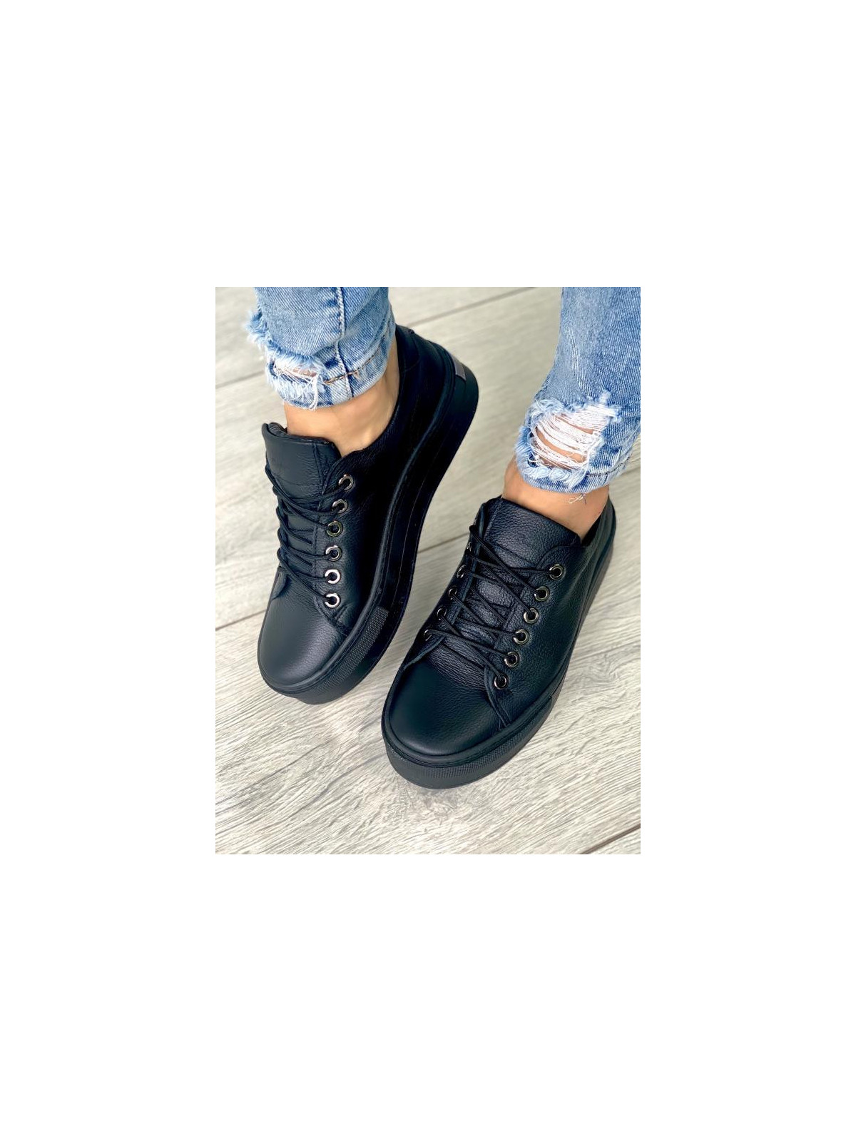 Czarne trampki damskie skórzane