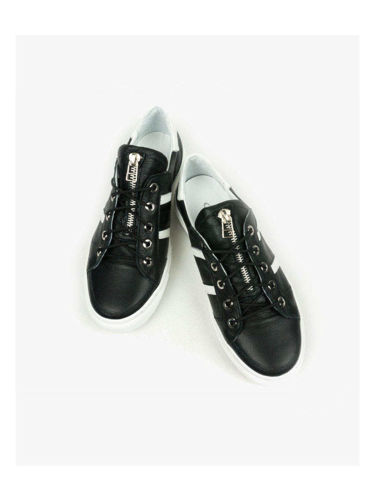 Czarne trampki damskie skórzane