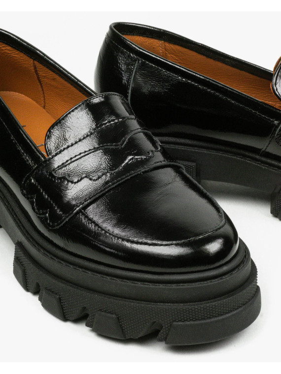 Czarne półbuty damskie skórzane