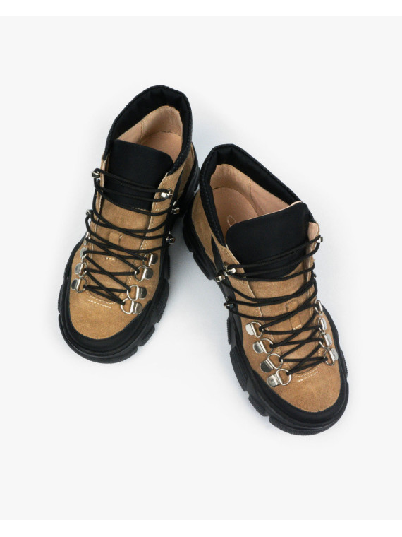 Beżowe adidasy damskie skórzane