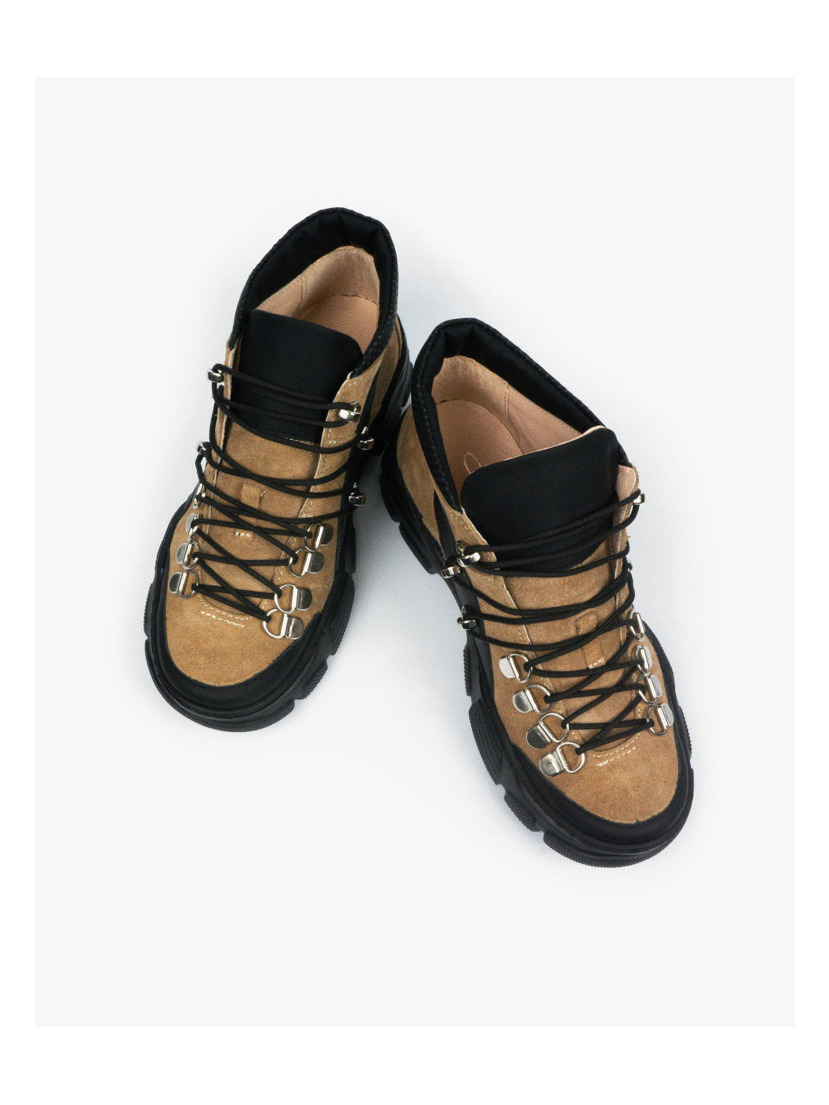 Beżowe adidasy damskie skórzane