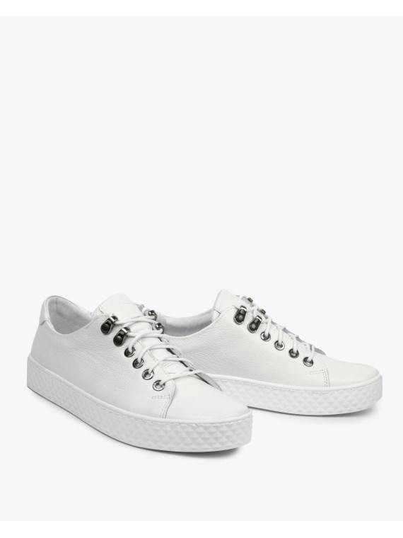 Białe trampki damskie skórzane