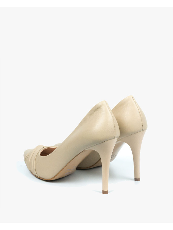 Beżowe czółenka damskie skórzane