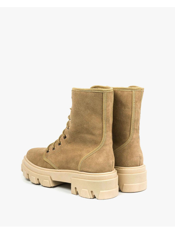 Beżowe trapery damskie skórzane