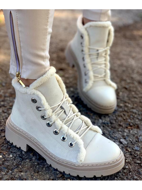 Beżowe trapery damskie skórzane