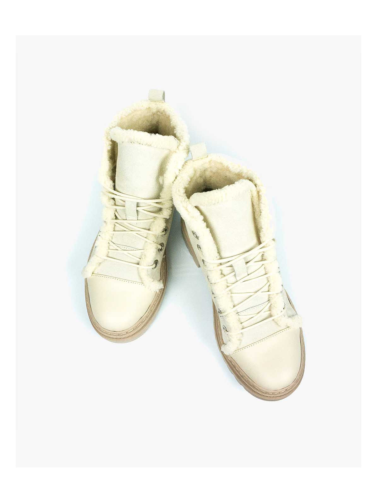 Beżowe trapery damskie skórzane