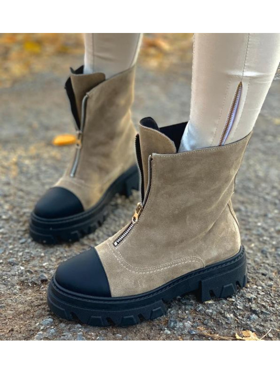 Beżowe botki damskie skórzane