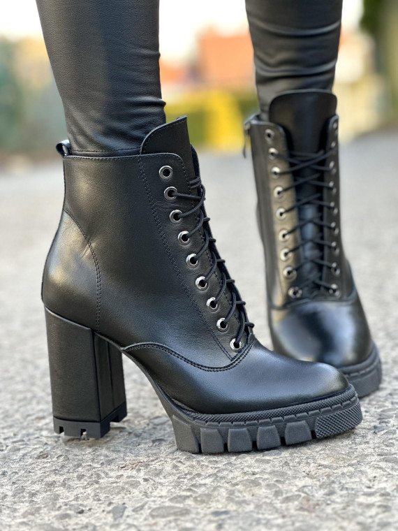 Czarne botki damskie skórzane