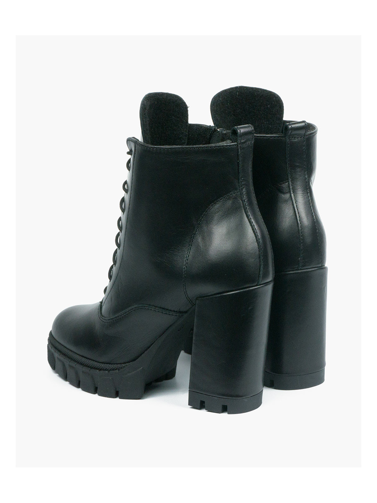 Czarne botki damskie skórzane