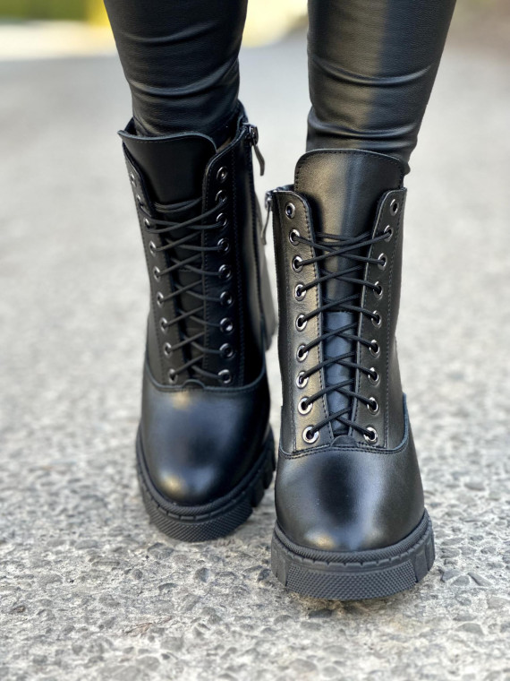 Czarne botki damskie skórzane