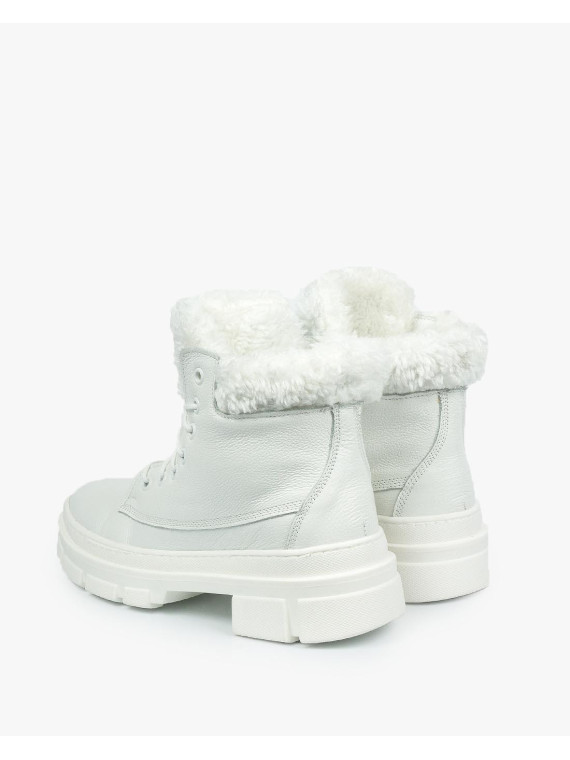 Białe trapery damskie skórzane