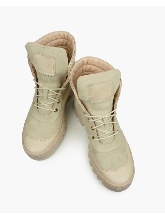 Beżowe trapery damskie skórzane