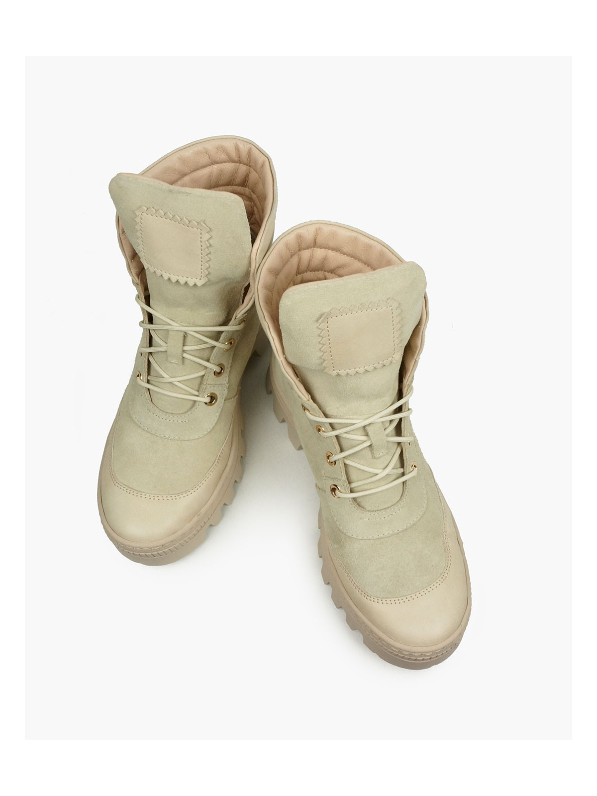 Beżowe trapery damskie skórzane