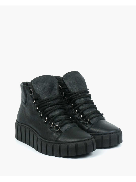 Czarne ocieplane trampki damskie skórzane